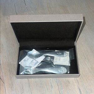 BEEBEE
Silver plated two-piece flatware set